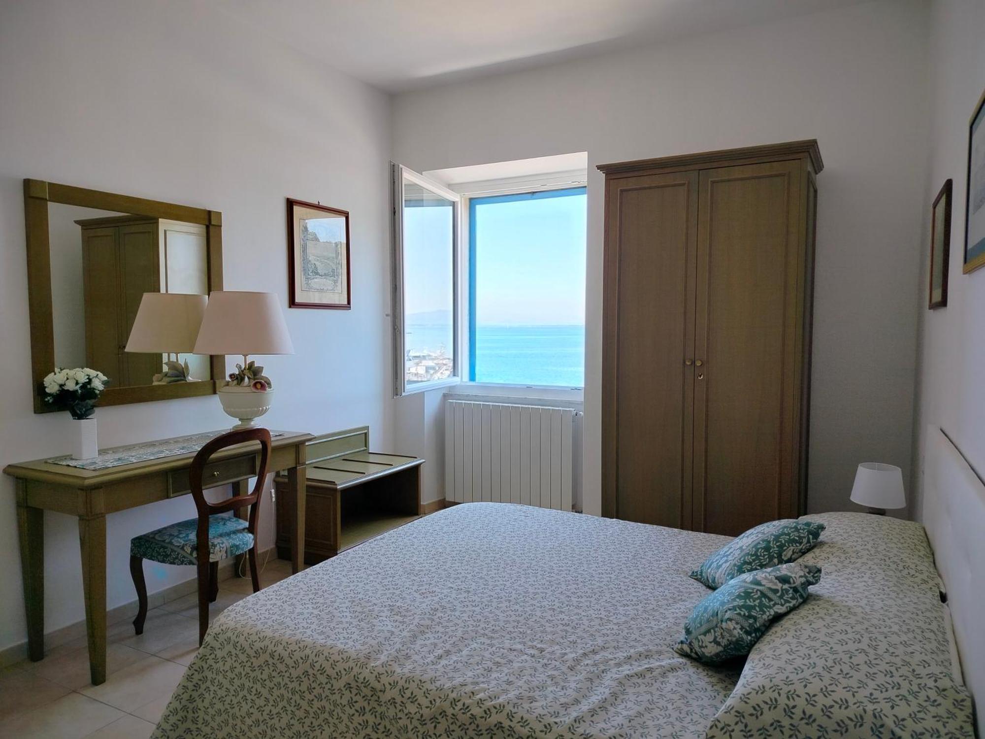 Casa La Marinella Sul Porto Apartman Porto Santo Stefano  Kültér fotó